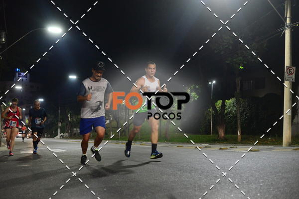 Buy your photos of the eventPA Rock Run - Corrida Noturna on Fotop