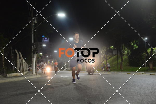 Buy your photos of the eventPA Rock Run - Corrida Noturna on Fotop