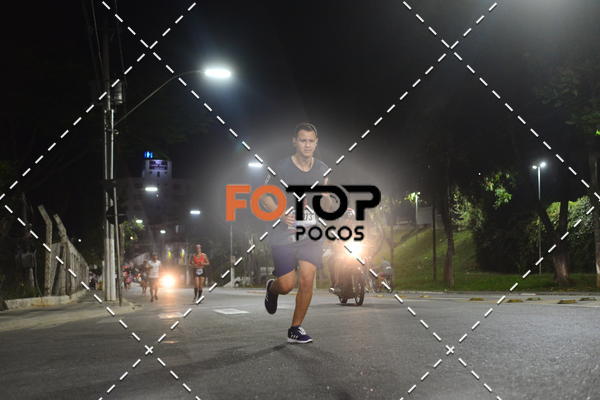 Buy your photos of the eventPA Rock Run - Corrida Noturna on Fotop