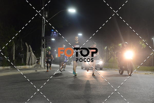 Buy your photos of the eventPA Rock Run - Corrida Noturna on Fotop