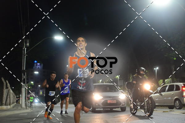 Buy your photos of the eventPA Rock Run - Corrida Noturna on Fotop