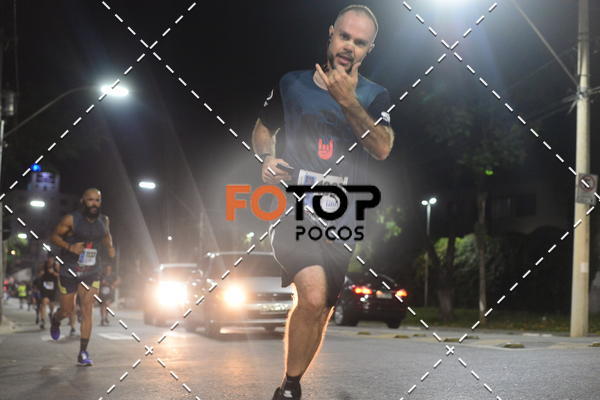 Buy your photos of the eventPA Rock Run - Corrida Noturna on Fotop