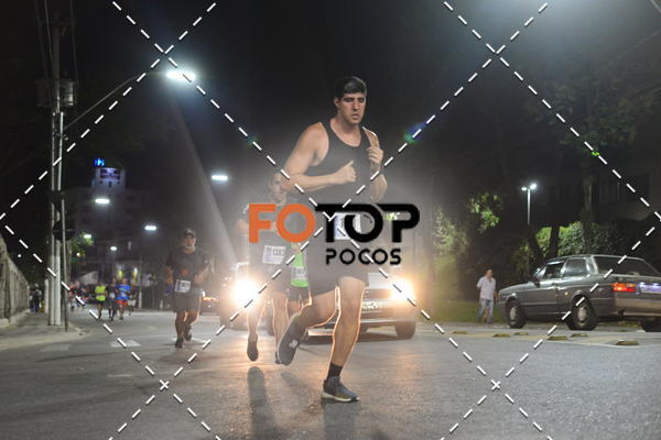 Buy your photos of the eventPA Rock Run - Corrida Noturna on Fotop