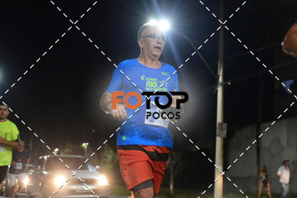 Buy your photos of the eventPA Rock Run - Corrida Noturna on Fotop
