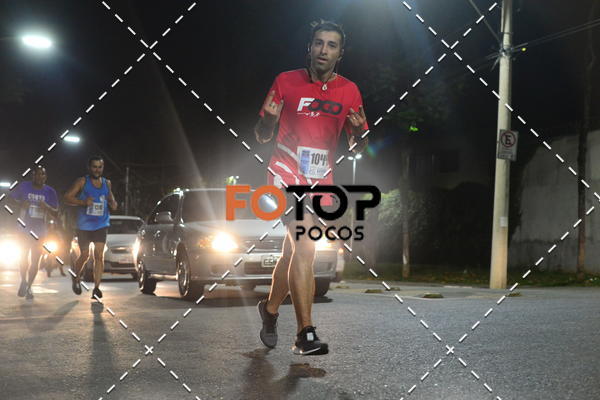 Buy your photos of the eventPA Rock Run - Corrida Noturna on Fotop