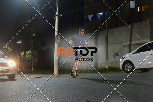 Buy your photos of the eventPA Rock Run - Corrida Noturna on Fotop