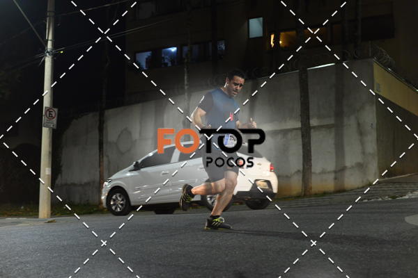 Buy your photos of the eventPA Rock Run - Corrida Noturna on Fotop