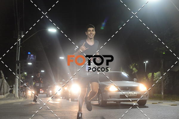 Buy your photos of the eventPA Rock Run - Corrida Noturna on Fotop