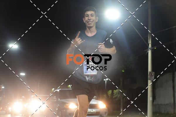 Buy your photos of the eventPA Rock Run - Corrida Noturna on Fotop
