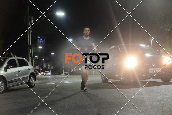 Buy your photos of the eventPA Rock Run - Corrida Noturna on Fotop