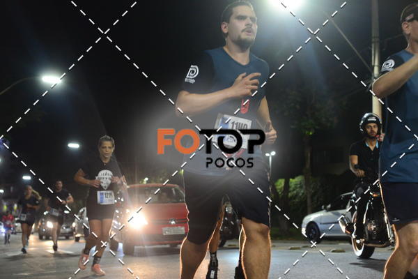 Buy your photos of the eventPA Rock Run - Corrida Noturna on Fotop