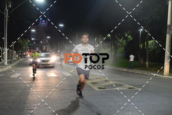 Buy your photos of the eventPA Rock Run - Corrida Noturna on Fotop