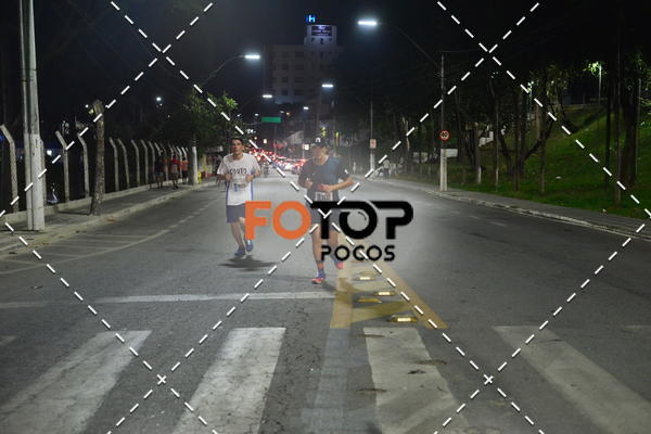 Buy your photos of the eventPA Rock Run - Corrida Noturna on Fotop