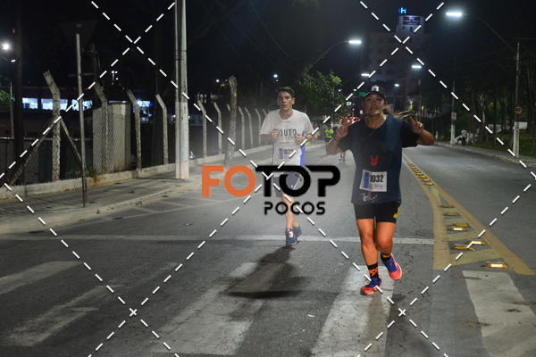 Buy your photos of the eventPA Rock Run - Corrida Noturna on Fotop