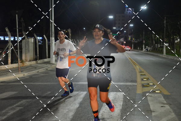 Buy your photos of the eventPA Rock Run - Corrida Noturna on Fotop