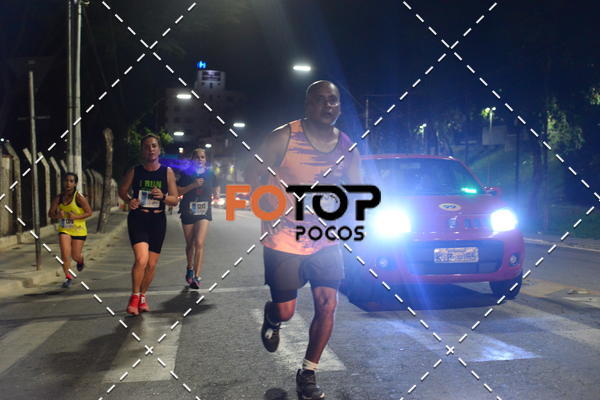 Buy your photos of the eventPA Rock Run - Corrida Noturna on Fotop