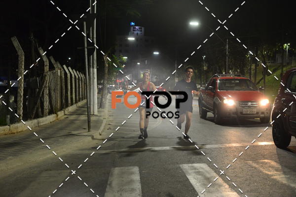 Buy your photos of the eventPA Rock Run - Corrida Noturna on Fotop