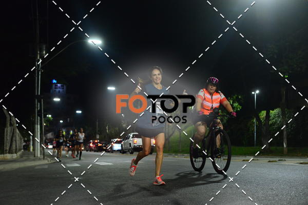 Buy your photos of the eventPA Rock Run - Corrida Noturna on Fotop