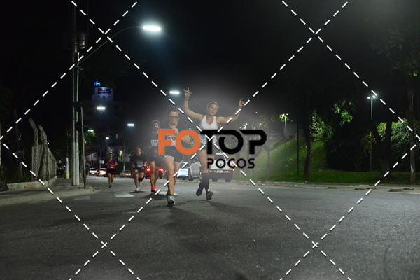 Buy your photos of the eventPA Rock Run - Corrida Noturna on Fotop