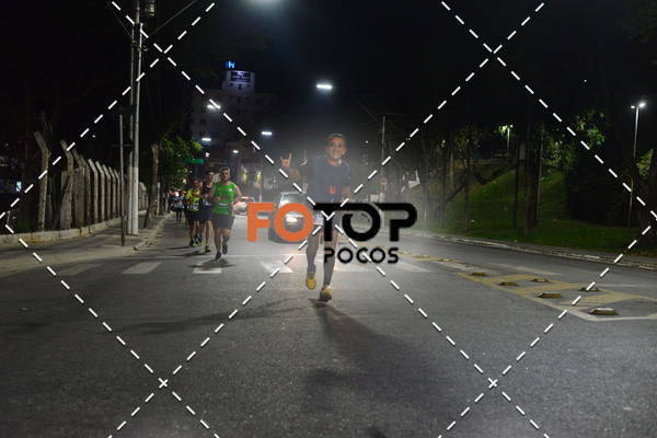 Buy your photos of the eventPA Rock Run - Corrida Noturna on Fotop