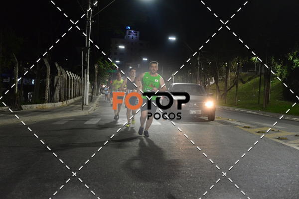 Buy your photos of the eventPA Rock Run - Corrida Noturna on Fotop