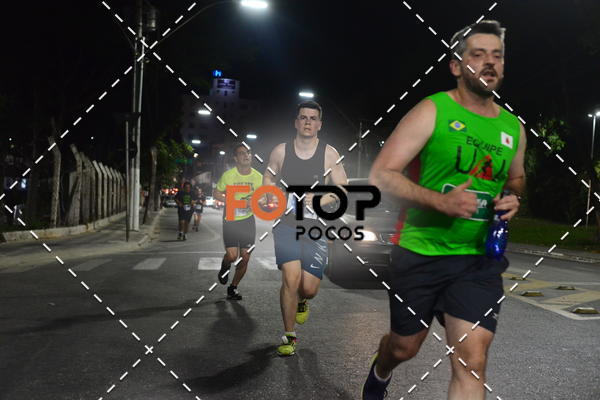 Buy your photos of the eventPA Rock Run - Corrida Noturna on Fotop