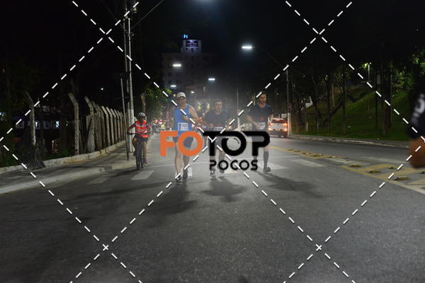 Buy your photos of the eventPA Rock Run - Corrida Noturna on Fotop