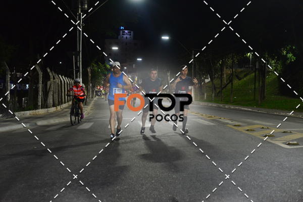 Buy your photos of the eventPA Rock Run - Corrida Noturna on Fotop