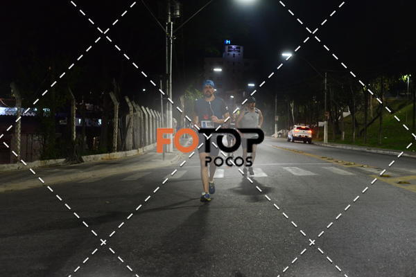 Buy your photos of the eventPA Rock Run - Corrida Noturna on Fotop
