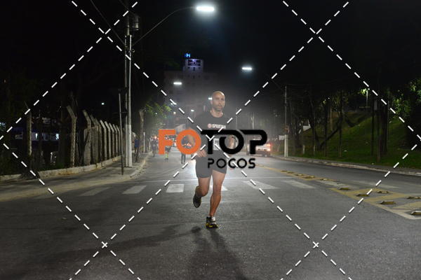 Buy your photos of the eventPA Rock Run - Corrida Noturna on Fotop