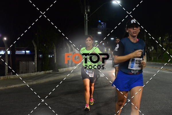 Buy your photos of the eventPA Rock Run - Corrida Noturna on Fotop