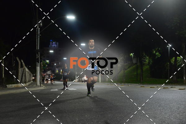 Buy your photos of the eventPA Rock Run - Corrida Noturna on Fotop