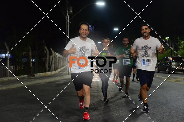 Buy your photos of the eventPA Rock Run - Corrida Noturna on Fotop