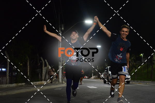Buy your photos of the eventPA Rock Run - Corrida Noturna on Fotop