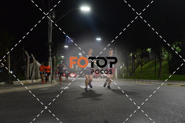 Buy your photos of the eventPA Rock Run - Corrida Noturna on Fotop