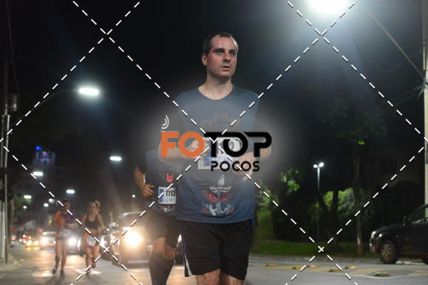 Buy your photos of the eventPA Rock Run - Corrida Noturna on Fotop