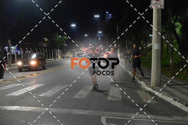 Buy your photos of the eventPA Rock Run - Corrida Noturna on Fotop