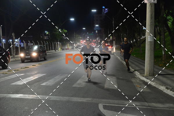 Buy your photos of the eventPA Rock Run - Corrida Noturna on Fotop