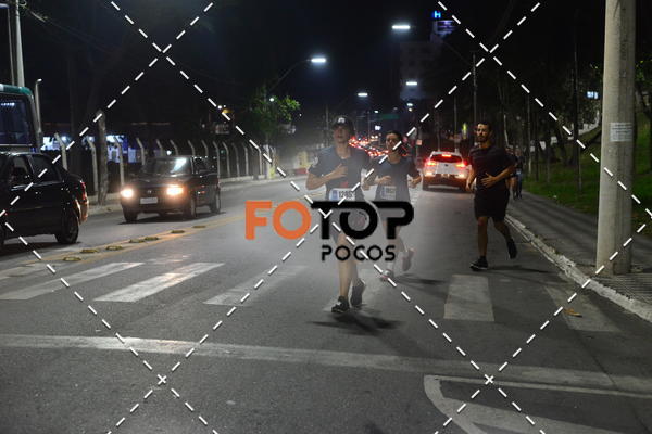 Buy your photos of the eventPA Rock Run - Corrida Noturna on Fotop