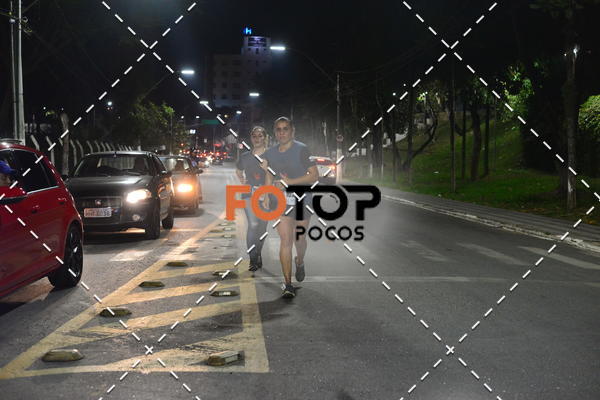 Buy your photos of the eventPA Rock Run - Corrida Noturna on Fotop