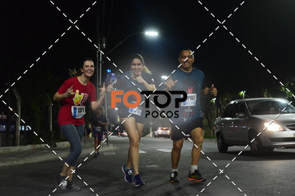 Buy your photos of the eventPA Rock Run - Corrida Noturna on Fotop