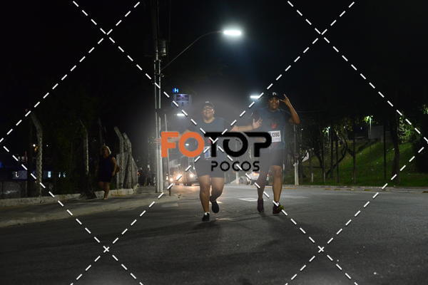Buy your photos of the eventPA Rock Run - Corrida Noturna on Fotop