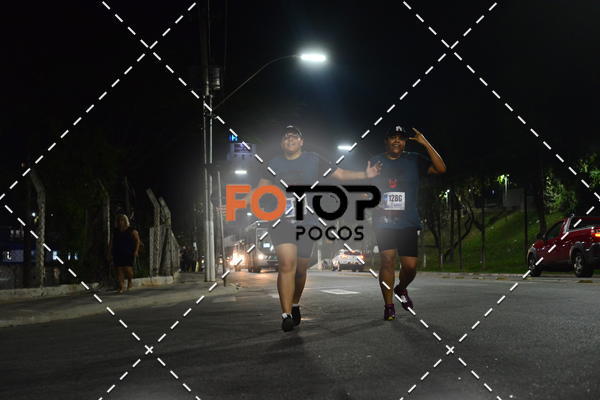 Buy your photos of the eventPA Rock Run - Corrida Noturna on Fotop
