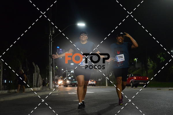 Buy your photos of the eventPA Rock Run - Corrida Noturna on Fotop