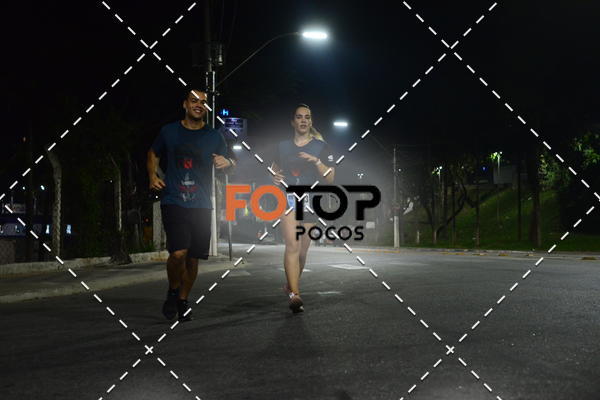 Buy your photos of the eventPA Rock Run - Corrida Noturna on Fotop