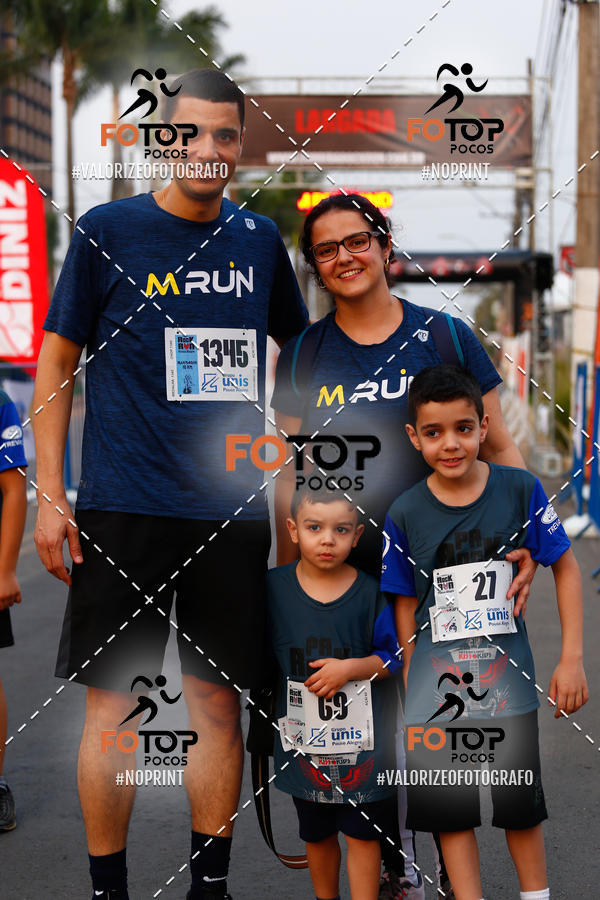 Buy your photos of the eventPA Rock Run - Corrida Noturna on Fotop