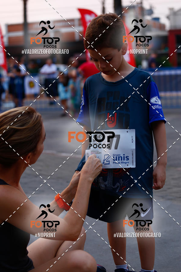 Buy your photos of the eventPA Rock Run - Corrida Noturna on Fotop