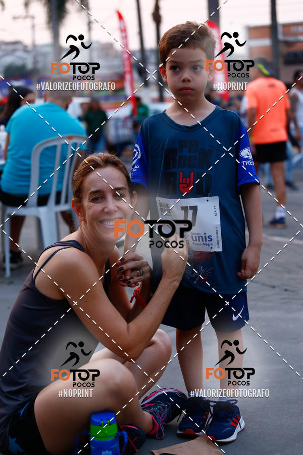 Buy your photos of the eventPA Rock Run - Corrida Noturna on Fotop