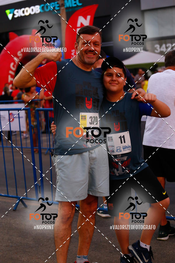Buy your photos of the eventPA Rock Run - Corrida Noturna on Fotop