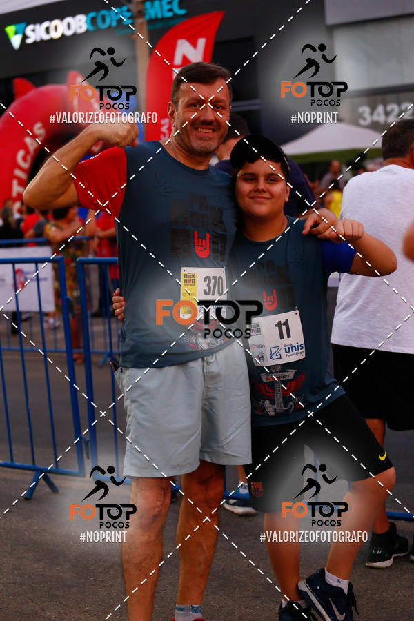 Buy your photos of the eventPA Rock Run - Corrida Noturna on Fotop